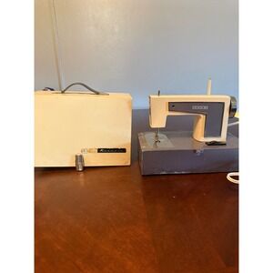 Vintage Sears Kenmore Mini Sewing Machine Portable with Hard Case Cream read